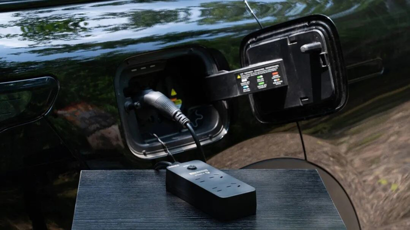 中国新能源汽车，接住了这泼天富贵