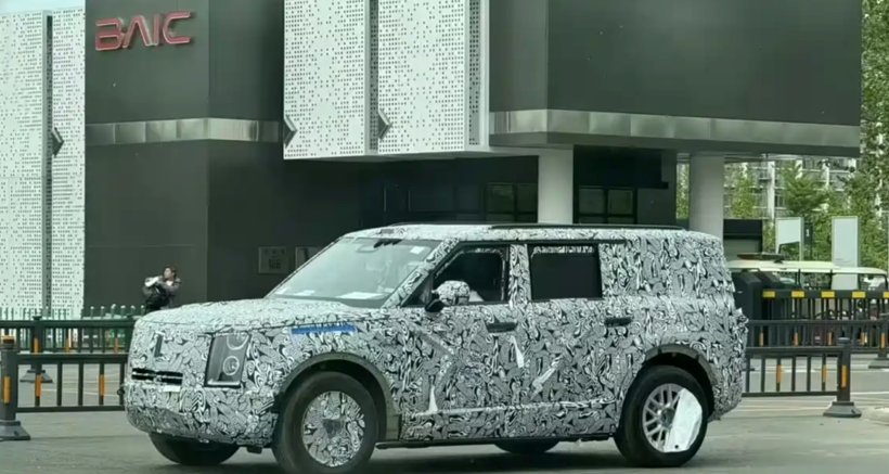 新车谍照丨享界硬派SUV、小米昆仑增程…
